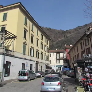 Nocleg ze śniadaniem Al Molo Di Sant'agostino, Como